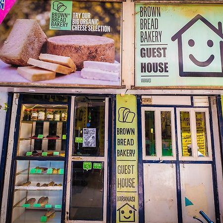 Brown Bread Bakery Guest House فاراناسي المظهر الخارجي الصورة