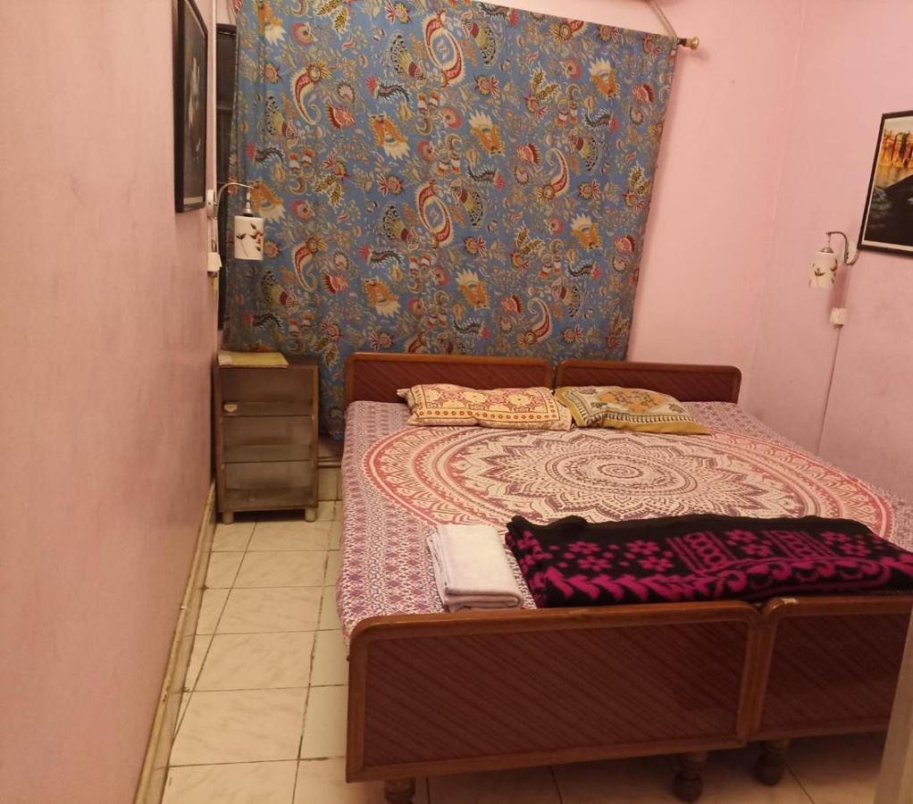 Brown Bread Bakery Guest House فاراناسي المظهر الخارجي الصورة