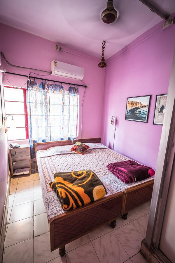 Brown Bread Bakery Guest House فاراناسي المظهر الخارجي الصورة