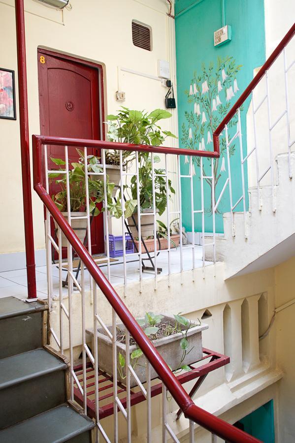 Brown Bread Bakery Guest House فاراناسي المظهر الخارجي الصورة